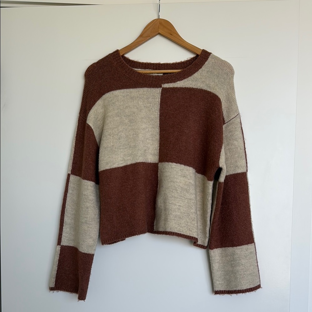 Z Supply Brown and Cream Checkered Cropped Crewneck Sweater